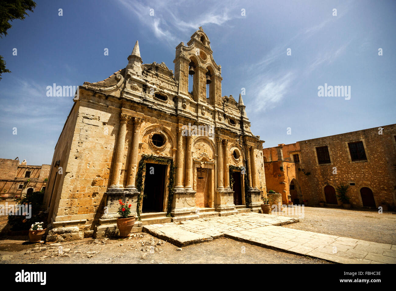 Die Hauptkirche des historischen Kloster Arkadi (oder Moni Arkadiou in griechischer Sprache), in Region Rethymno, Kreta, Griechenland. Stockfoto
