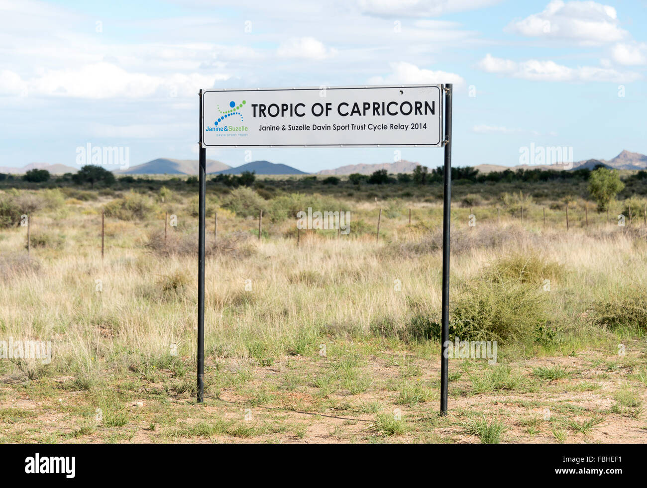 Wendekreis des Steinbocks Zeichen, Solitaire, Wüste Namib, Namib-Naukluft-Park, Republik Namibia Stockfoto
