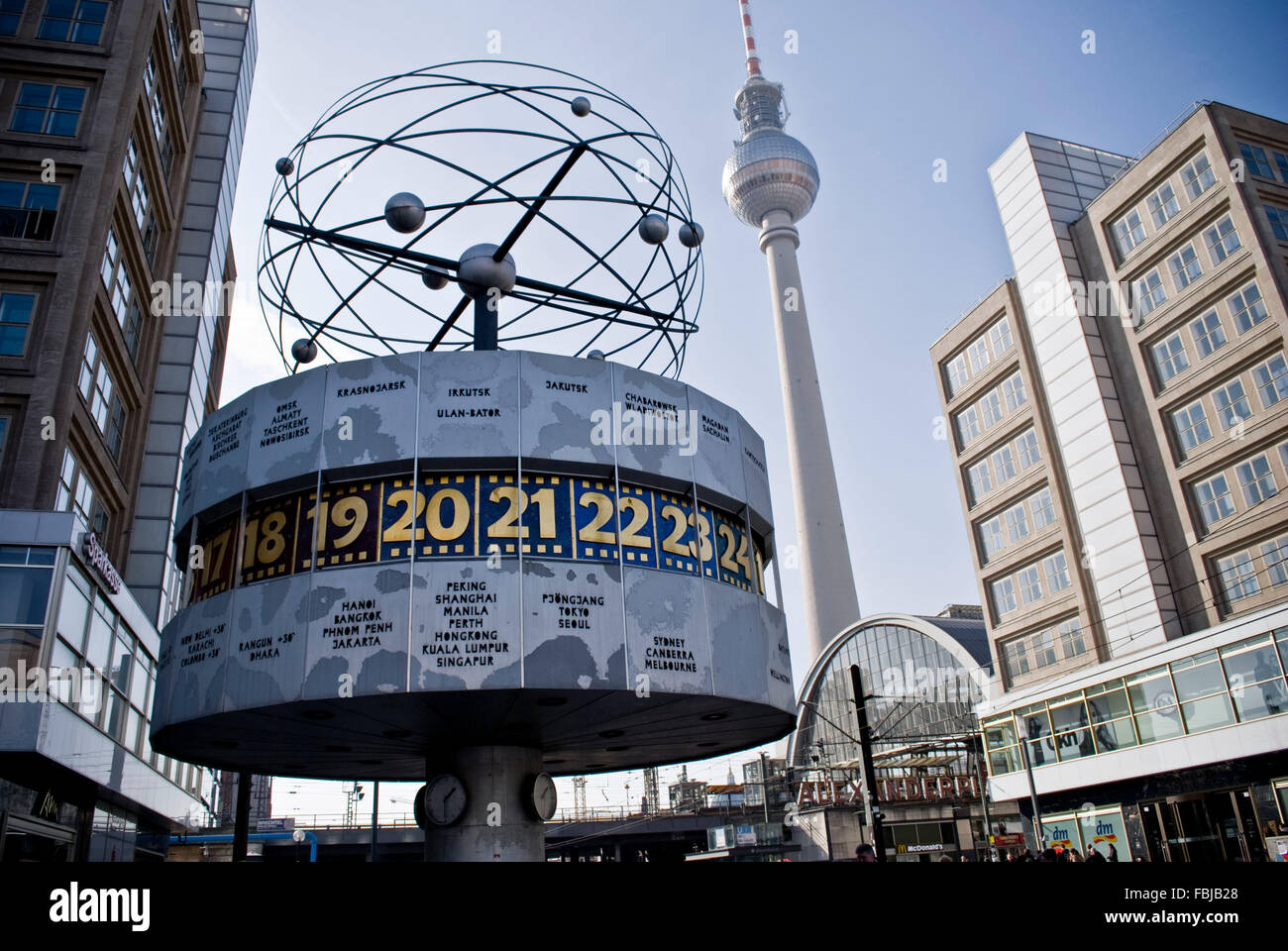 Urania-Weltzeituhr, Alexanderplatz, Berlin Mitte Stockfoto