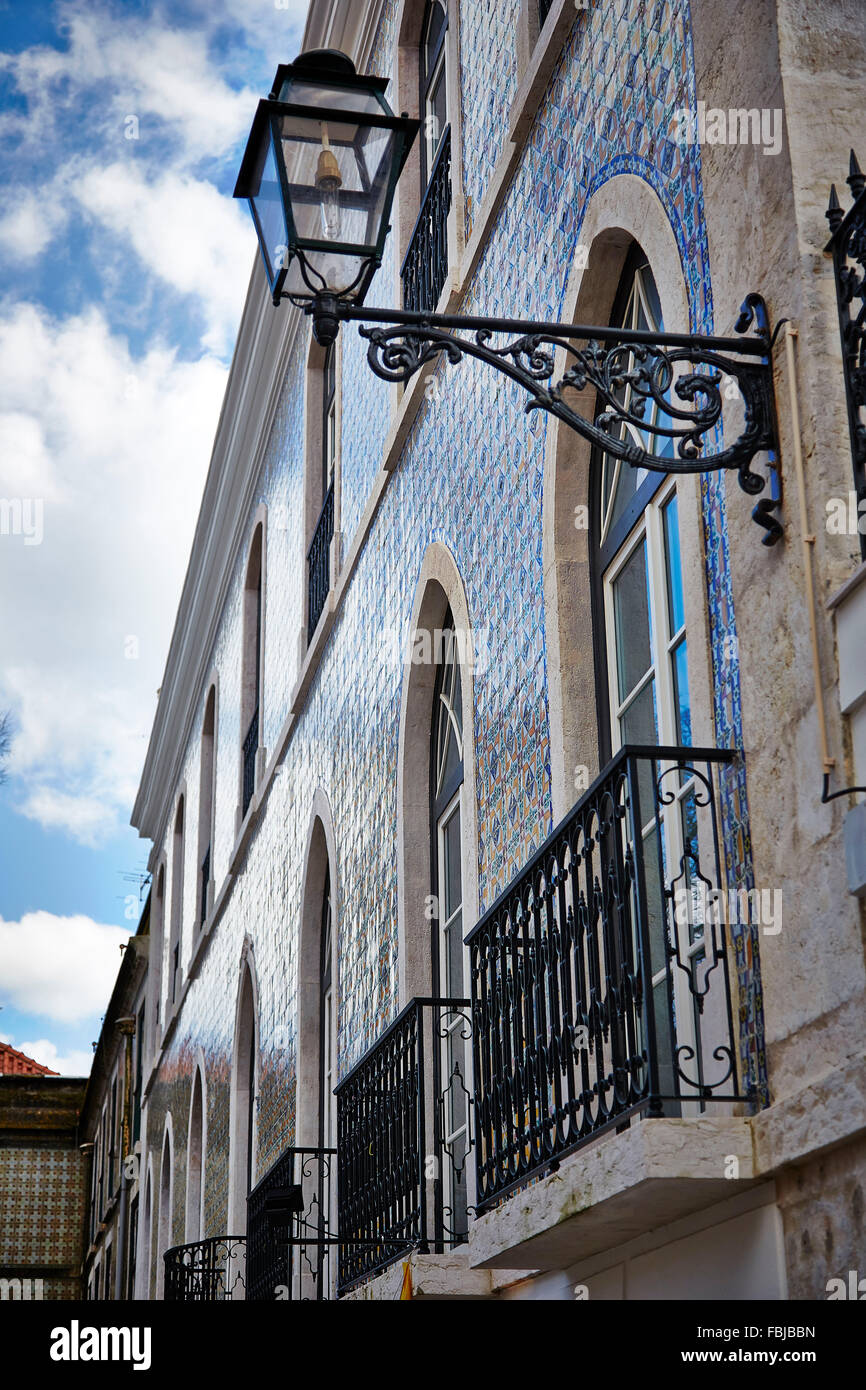Haus, Fassade, Keramik Fliesen, Seitenansicht, gemusterte, Nahaufnahme, Himmel, Lissabon, Portugal Stockfoto