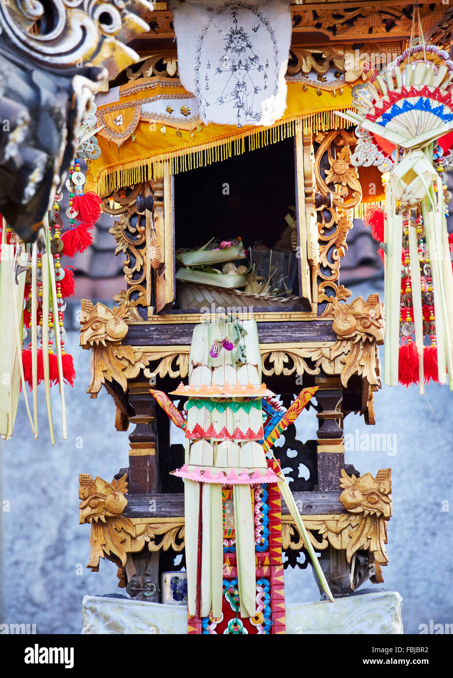 Angebote, Haus Tempel der Familie, Nahaufnahme, Reportage, traditionelle Hochzeit, Bali, Indonesien, Asien Stockfoto