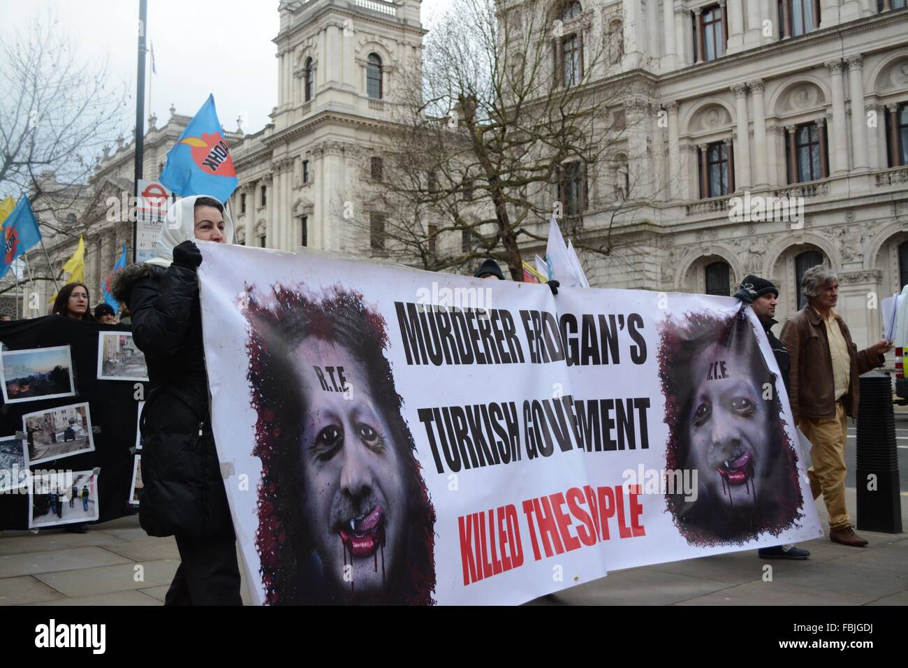 London, England. 17. Januar 2016. Demonstranten halten ein Zeichen. Bildnachweis: Marc Ward / Alamy Live News Stockfoto