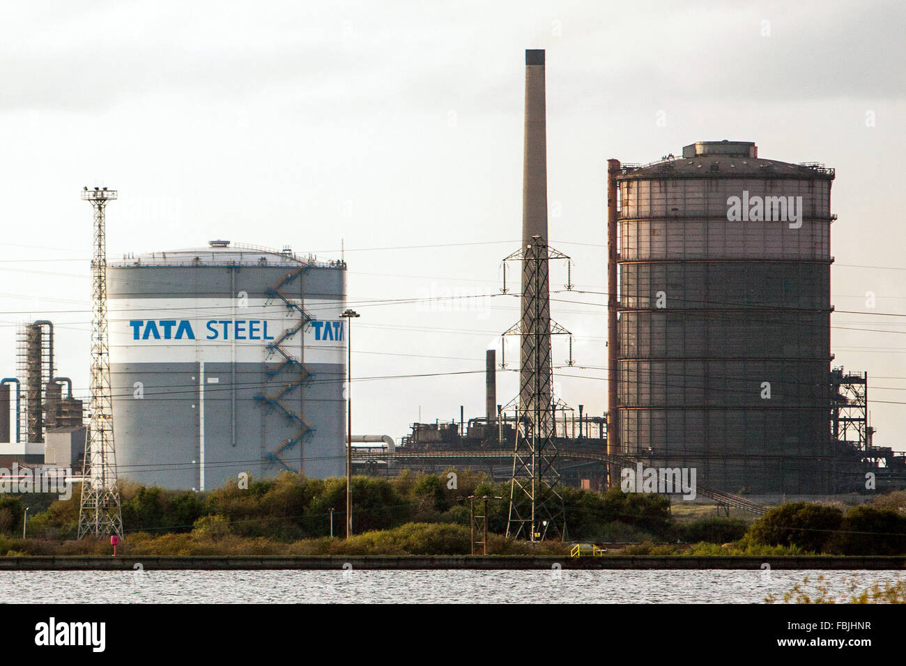 TATA Steel funktioniert, Pflanze Port Talbot, Wales, Vereinigtes Königreich. Das indische Unternehmen 750 Arbeitsplätze im Werk Port Talbot in Wales geschnitten. Stockfoto