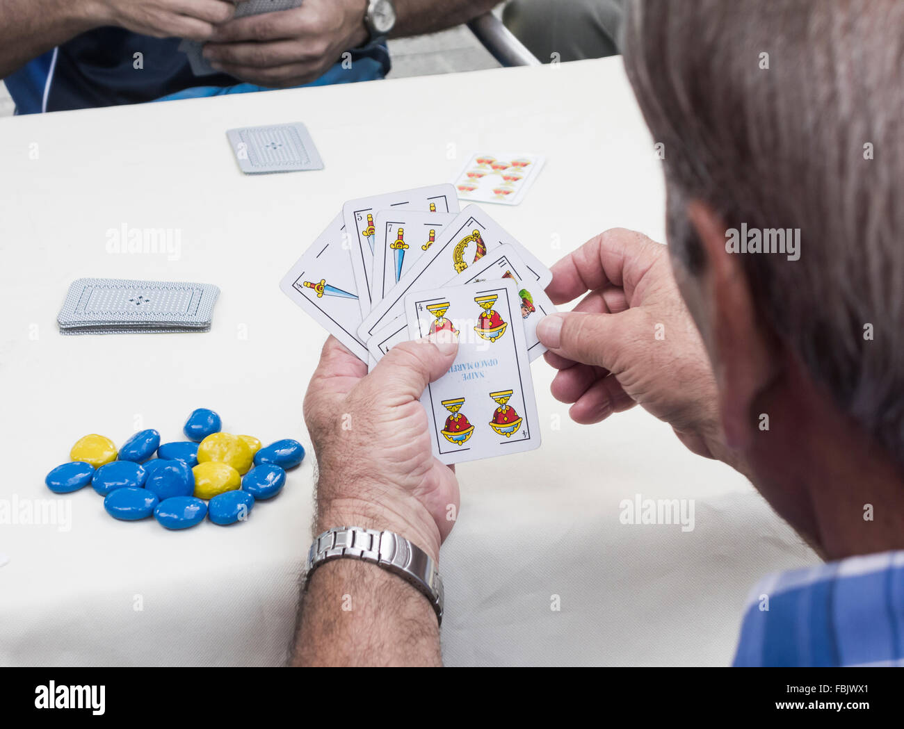 Spanische Männer Spielkarte Spiel namens Zanga in Las Palmas auf Gran Canaria Stockfoto