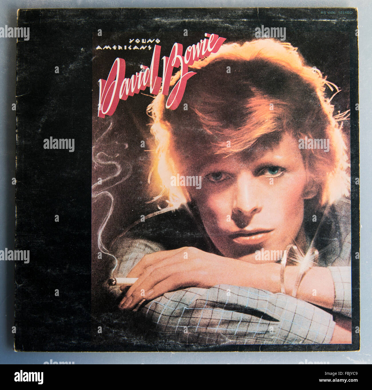 Bildercover von Young Americans, dem neunten Studioalbum von David Bowie, das 1975 veröffentlicht wurde Stockfoto