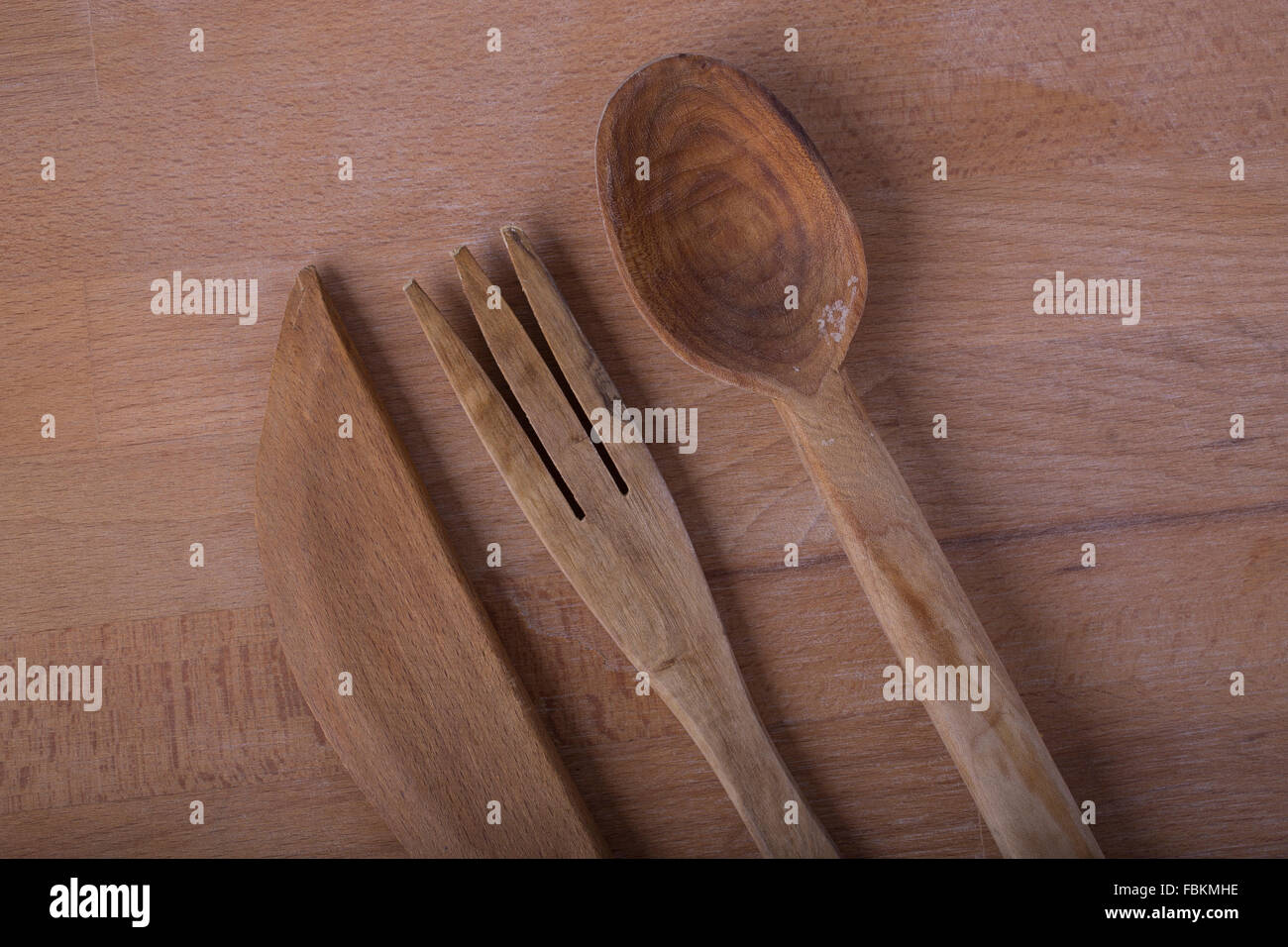 Holz-Gabeln, Löffel und Messer Stockfoto