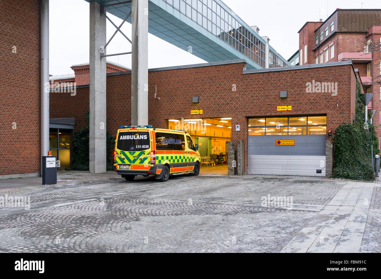 Ambulanz Eingang und Garage am Sahlgrenska Hospital, Schweden