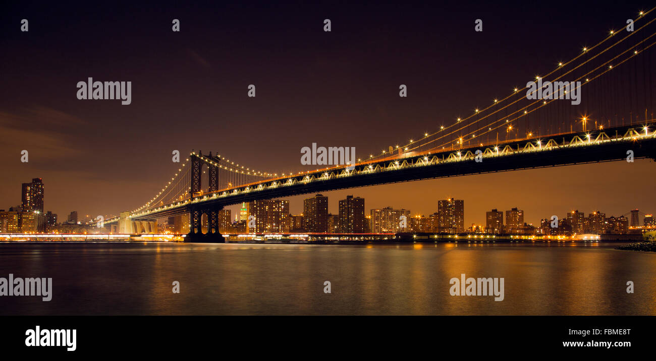 Manhattan Bridge at Night, New York, USA Stockfoto