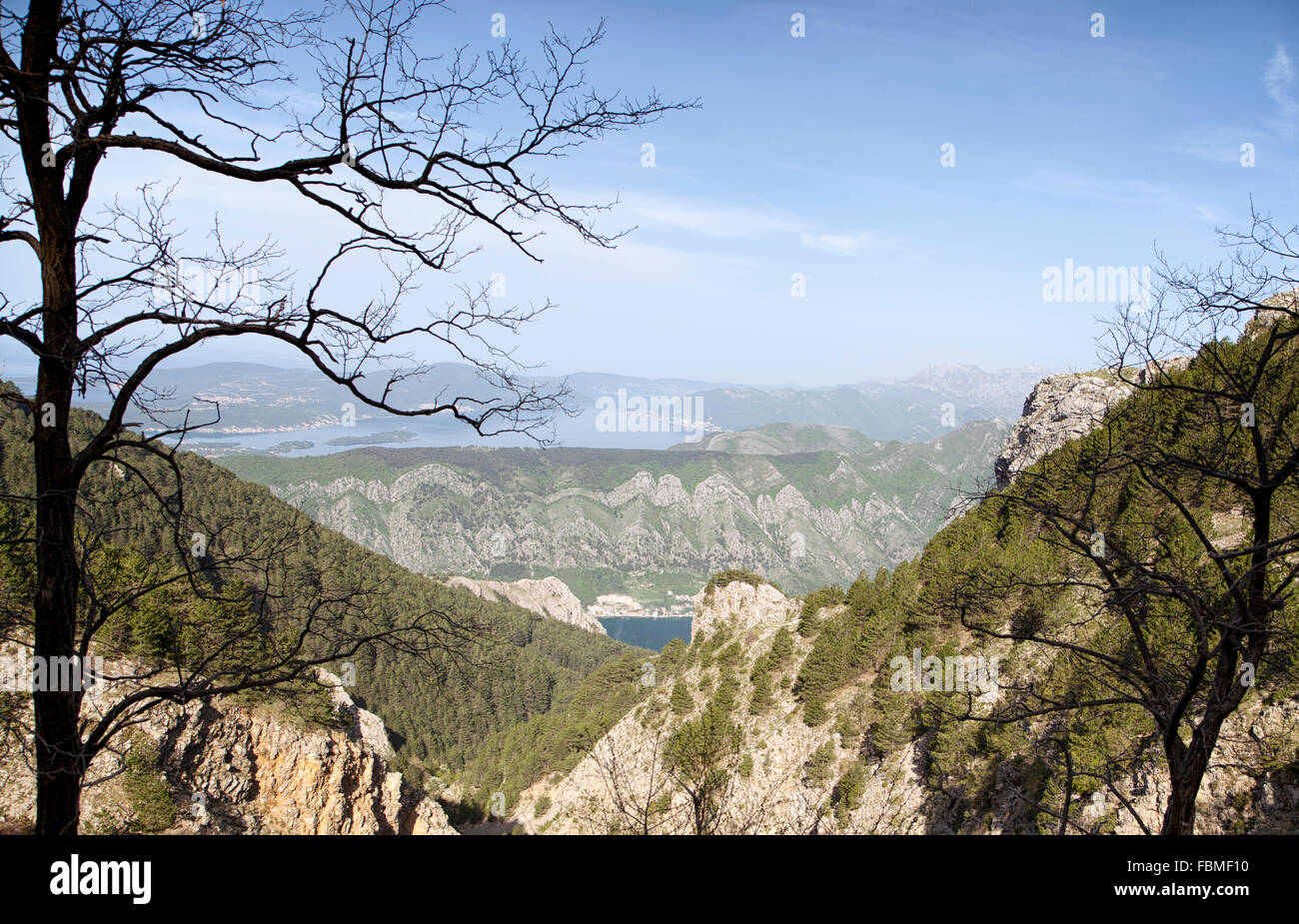 Blick auf Berge in Montenegro im Frühjahr Stockfoto