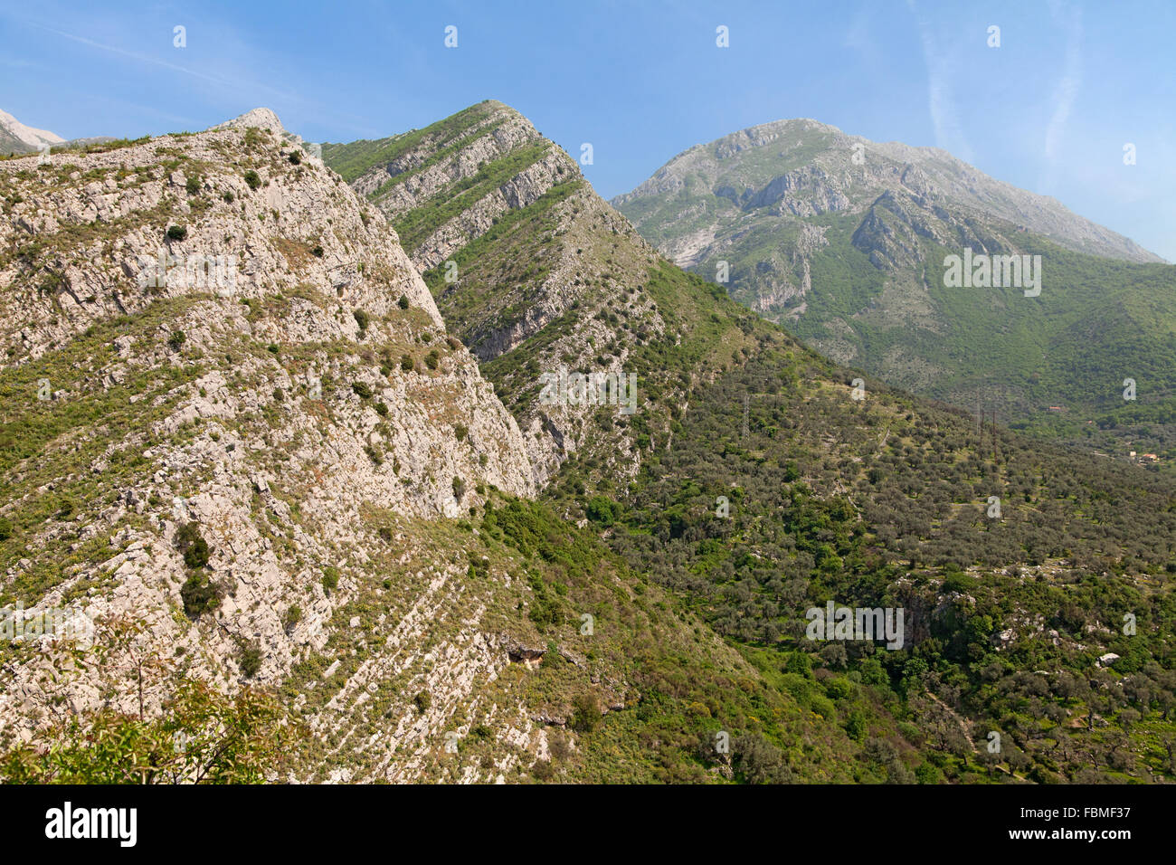 Blick auf Berge in Montenegro im Frühjahr Stockfoto