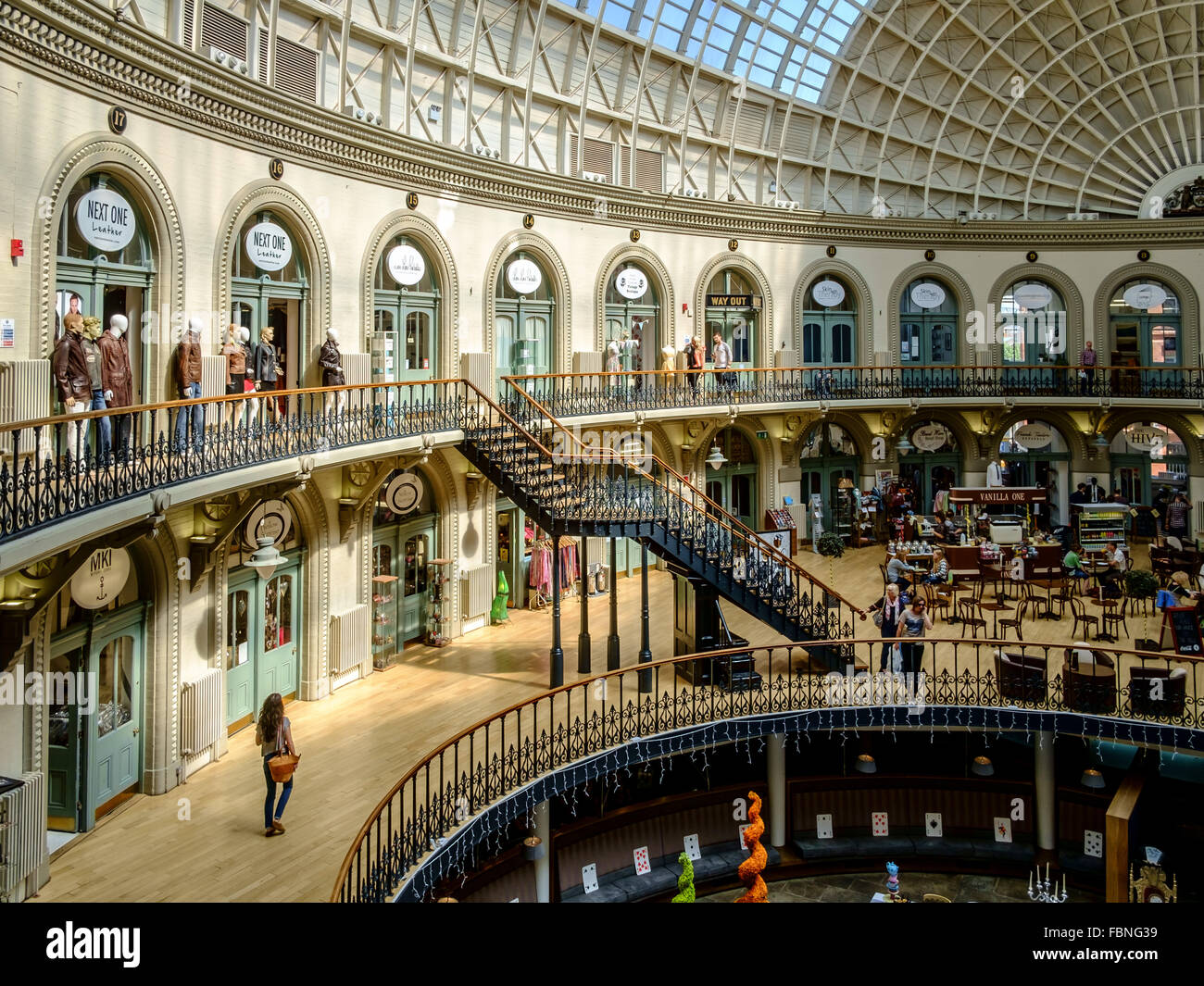 Innenraum der Corn Exchange in Leeds, England. Stockfoto