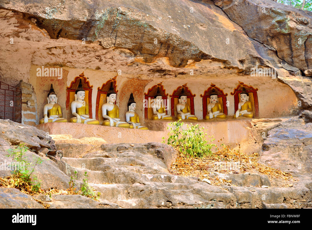 Teil des alten Hpo win Daung Höhle Komplex, Monywa, Sagaing Region, Norden Myanmar (ehemals Burman) Südostasien Stockfoto