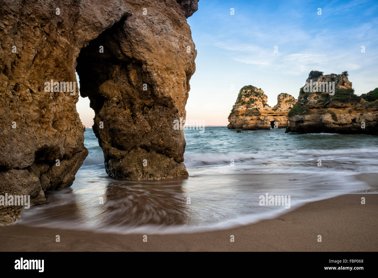 Praia Camilo Strand in Lagos Portugal. Stockfoto