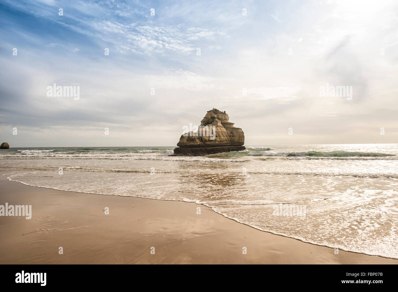 Felsformation am Praia da Rocha in der Algarve-Portugal Stockfoto