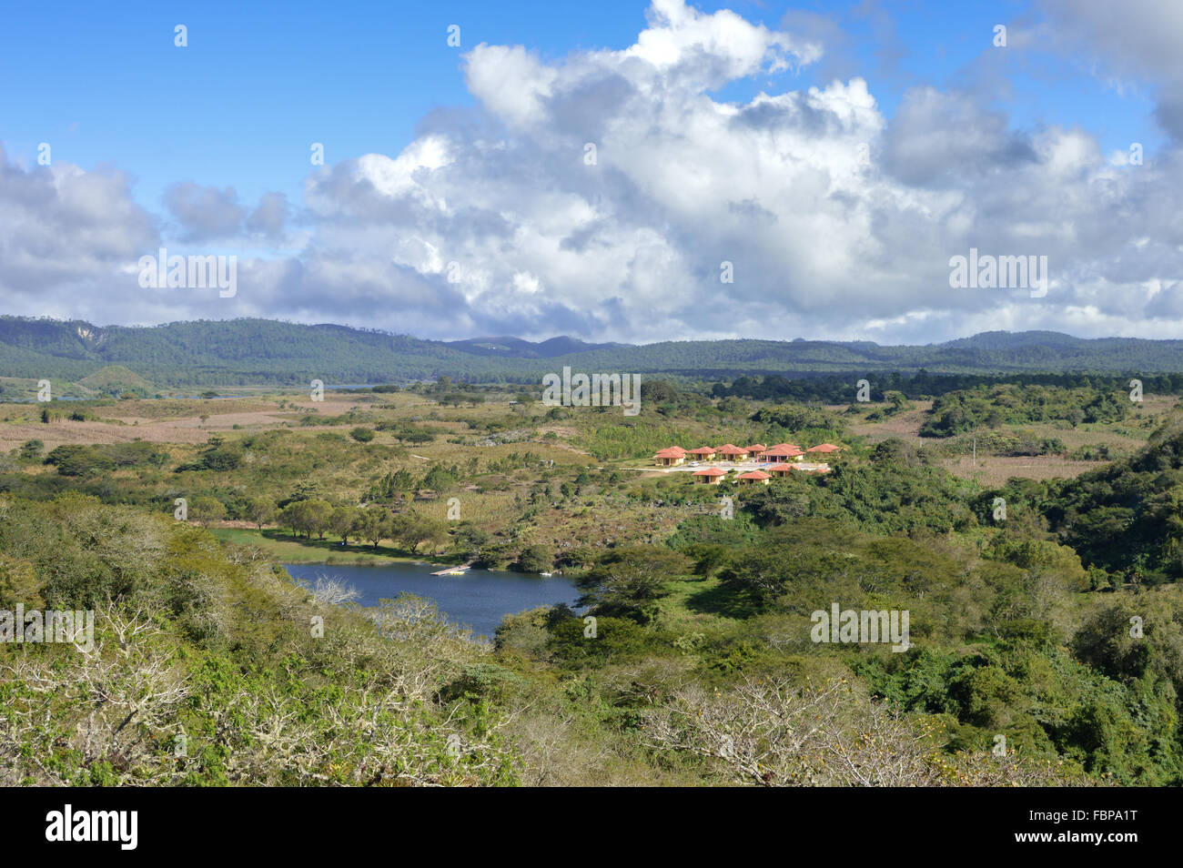 Landschaft in der Nähe der archäologischen Stätte von Chinkultic in Chiapas, Mexiko Stockfoto