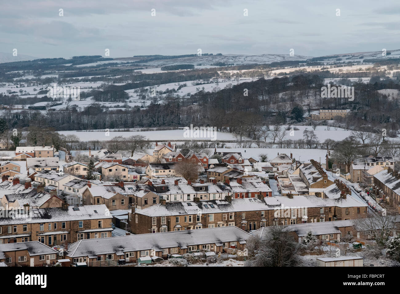 Winter-Szene Blick auf Clitheroe, Lancashire, UK Stockfoto
