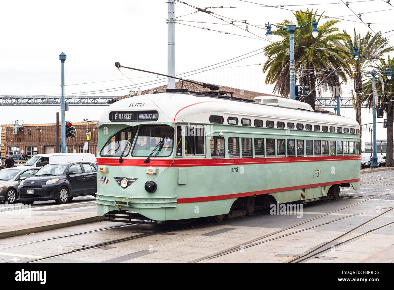 Oldtimer Straßenbahn / tram an der Market Street in San Francisco, Kalifornien Stockfoto