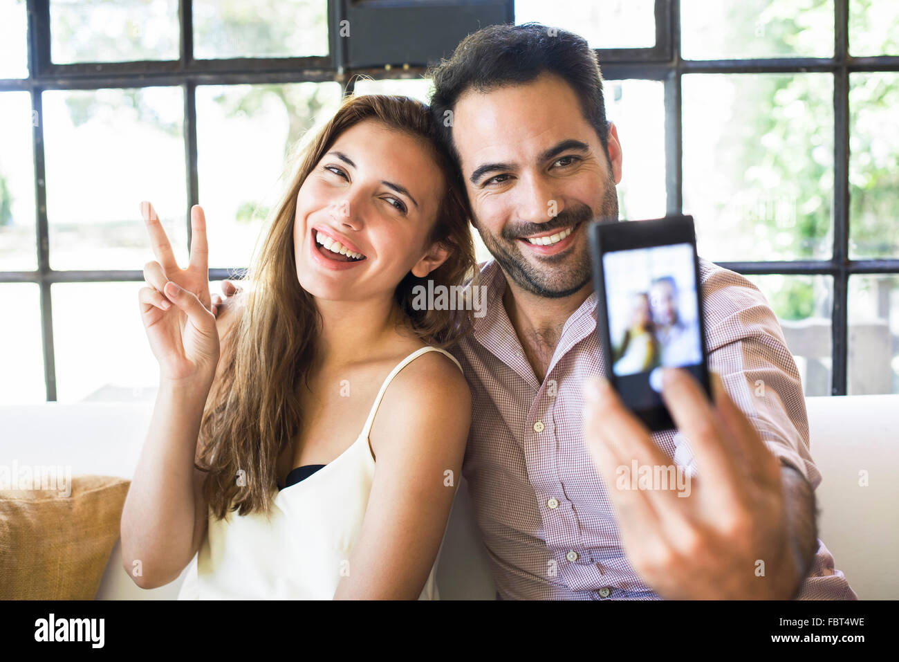 Paar nehmen selfie Stockfoto