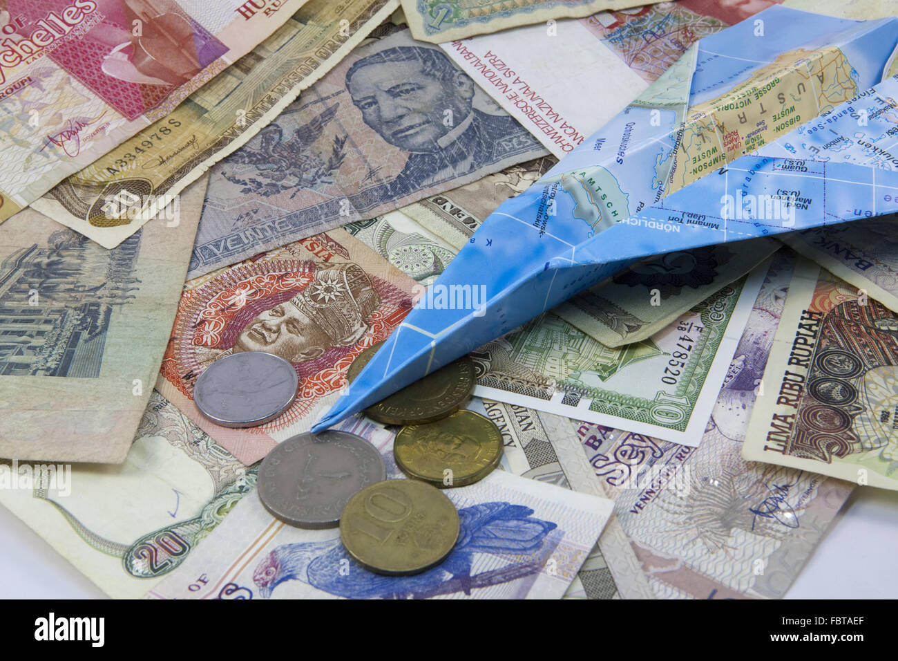 Ins Ausland fliegen Stockfoto