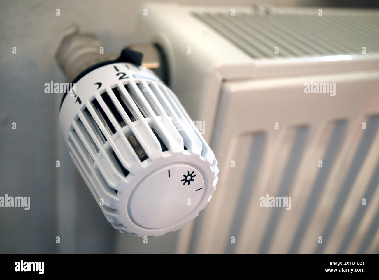 Thermostat und Heizung Stockfoto