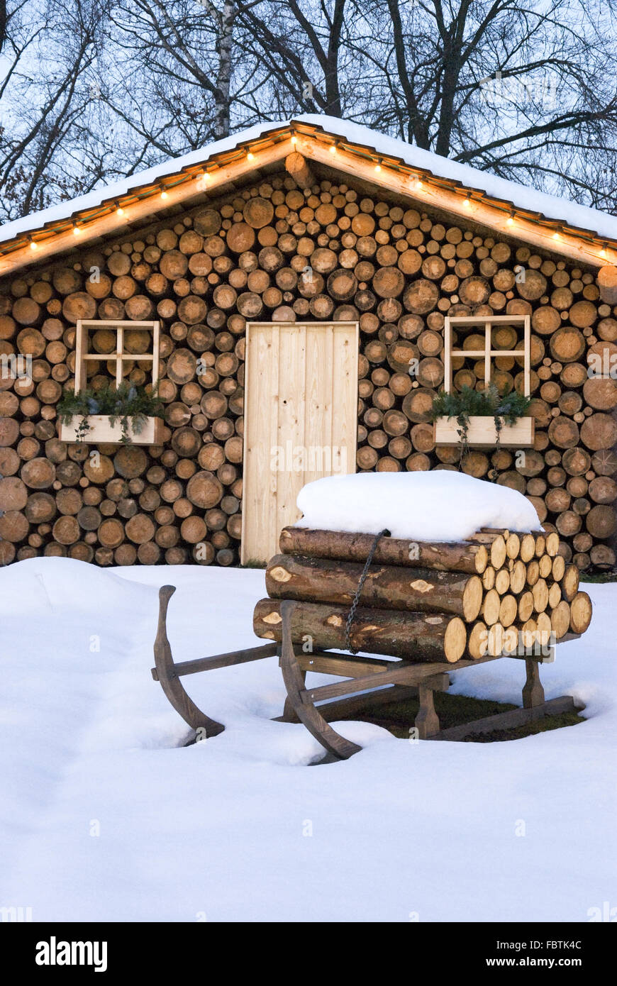 Ski-Hütte im winter Stockfoto
