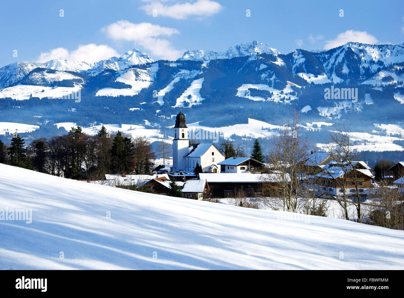 Alpen-Dorf-Deutschland Stockfoto
