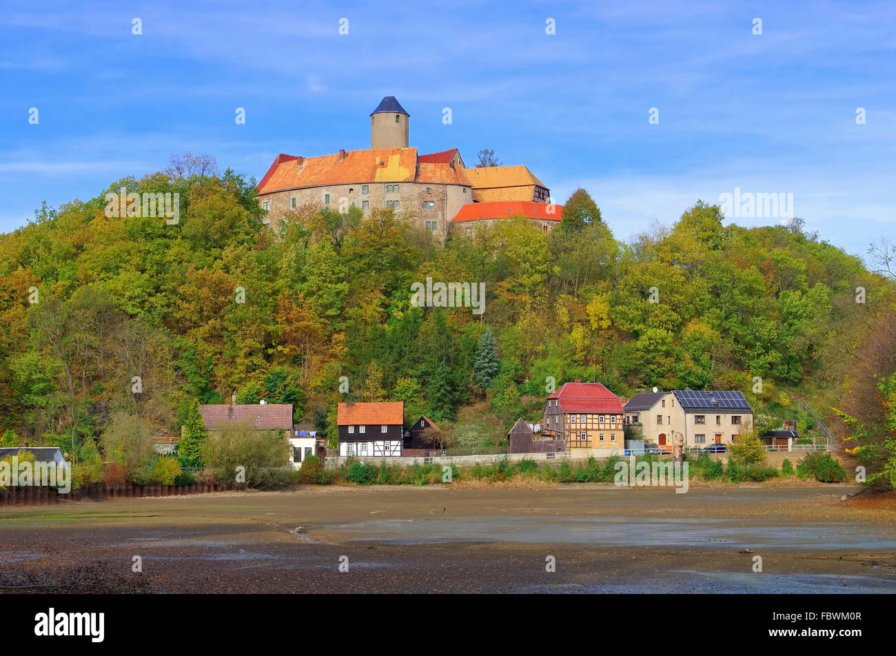 Schönfels castle Fotos und Bildmaterial in hoher Auflösung Alamy