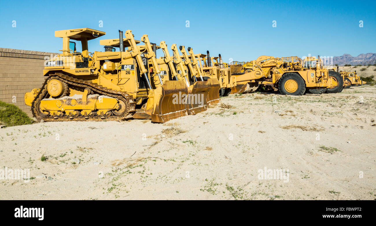 Planierraupen und Abstreifer Stockfoto