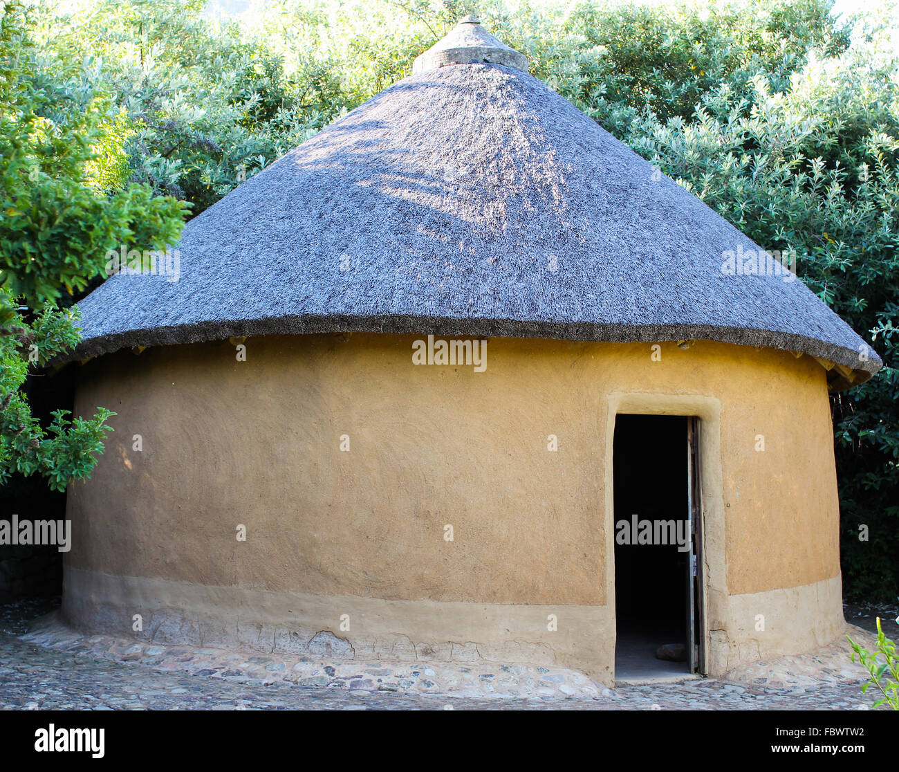 Alte Afrikanische traditionelle Hütte Stockfoto