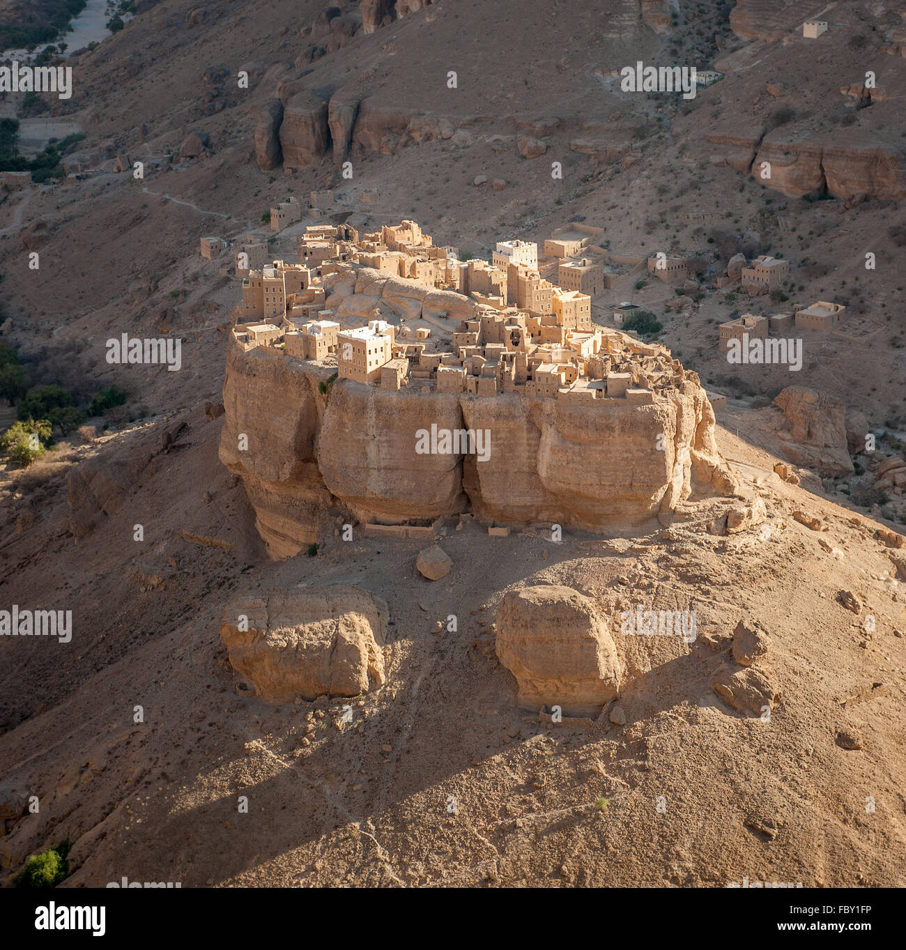 Panorama von Haid Al-Jazil im Wadi Doan - Hadramaut - Jemen Stockfoto