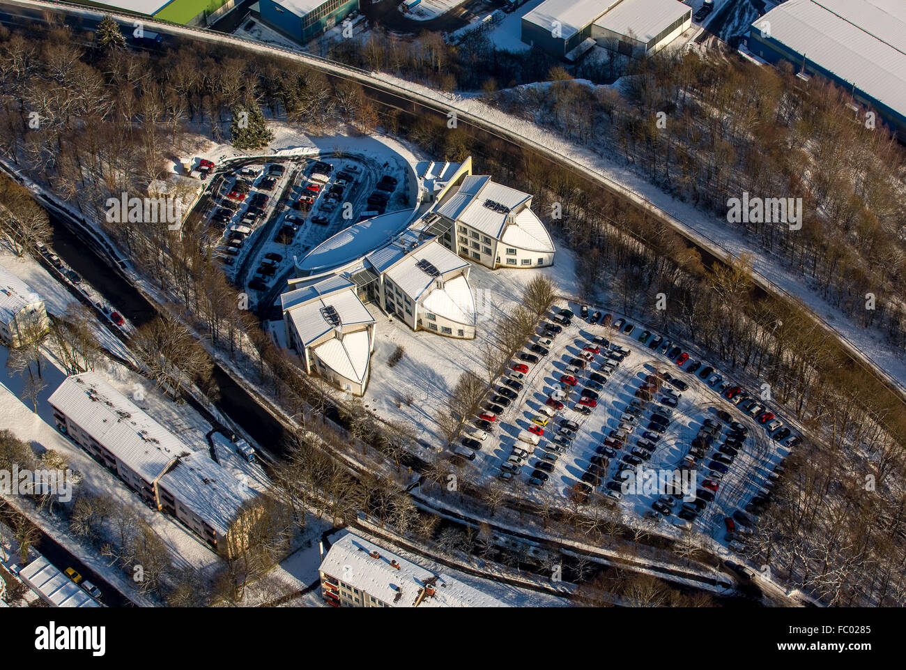 Luftbild Aussergewohnliche Architektur Der Artur Woll Haus Rau Es Architekturburo Architecten Drei Flugel In Form Eines Schiffes Stockfotografie Alamy