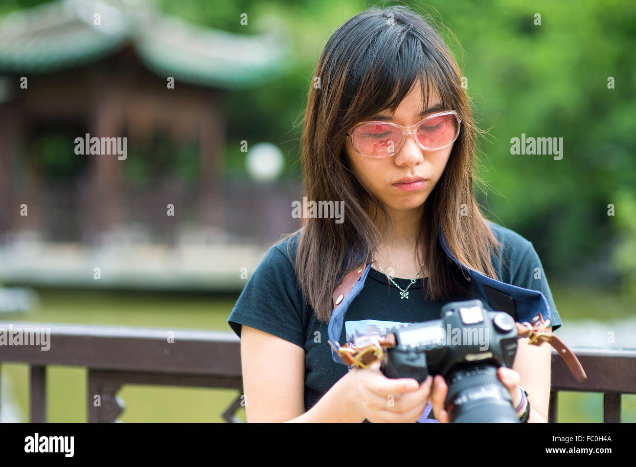 Asiatischen Fotografen in Hong Kong Stockfoto