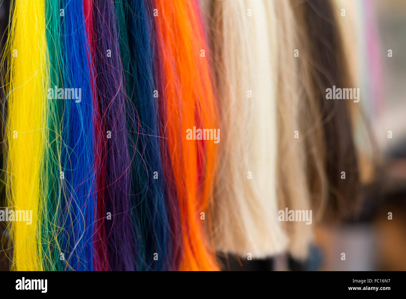 bunte Haarsträhnen zur Auswahl Stockfoto