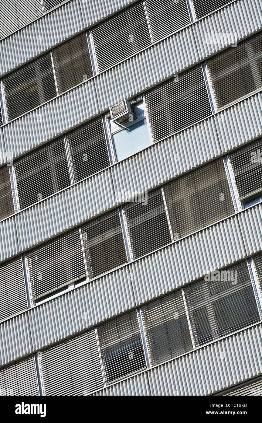 Gebäude in der Nähe von Dovebridge, Berlin, Deutschland Stockfoto