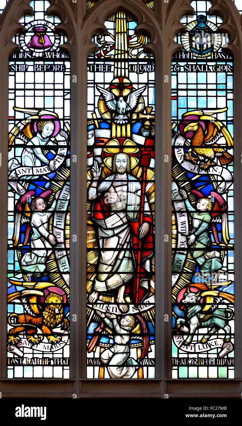 London, England, Vereinigtes Königreich. Kirche von Str. Mary Aldermary, Watling Straße. Glasmalerei-Fenster - Westfenster von John Crawford Stockfoto