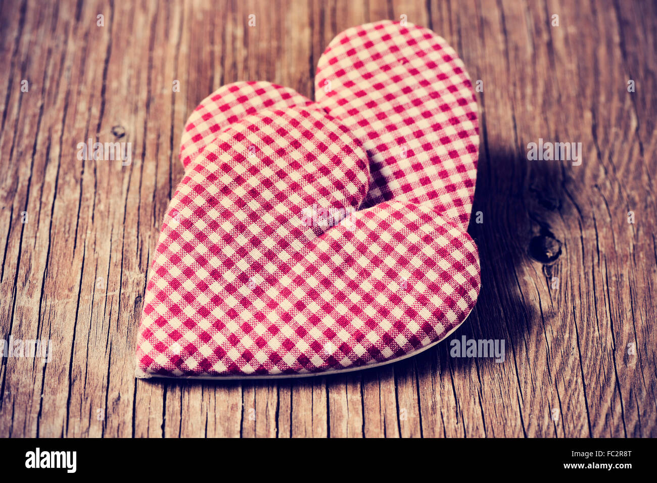 zwei-stoffherzen-fotos-und-bildmaterial-in-hoher-aufl-sung-alamy
