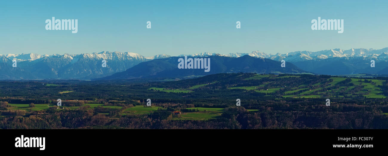 Panoramablick auf die bayerischen Alpen Stockfoto