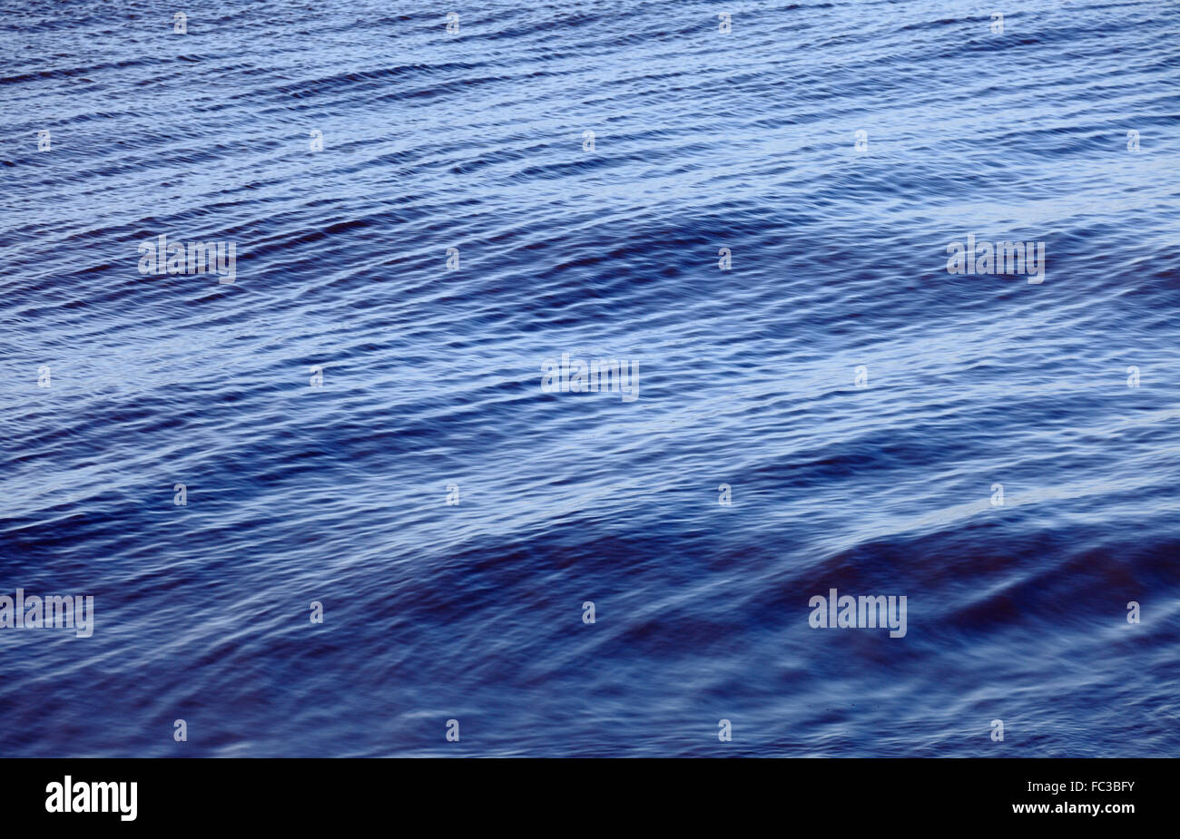 Die Oberfläche des Meeres. Stockfoto