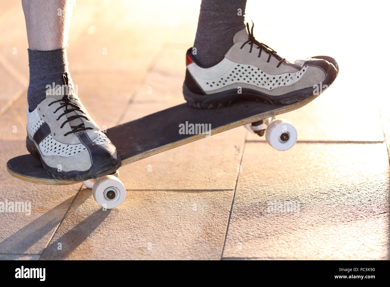 Skater Schuhe Stockfotos & Skater Schuhe Bilder Alamy Skater Schuhe Stockfotos & Skater Schuhe Bilder Alamy