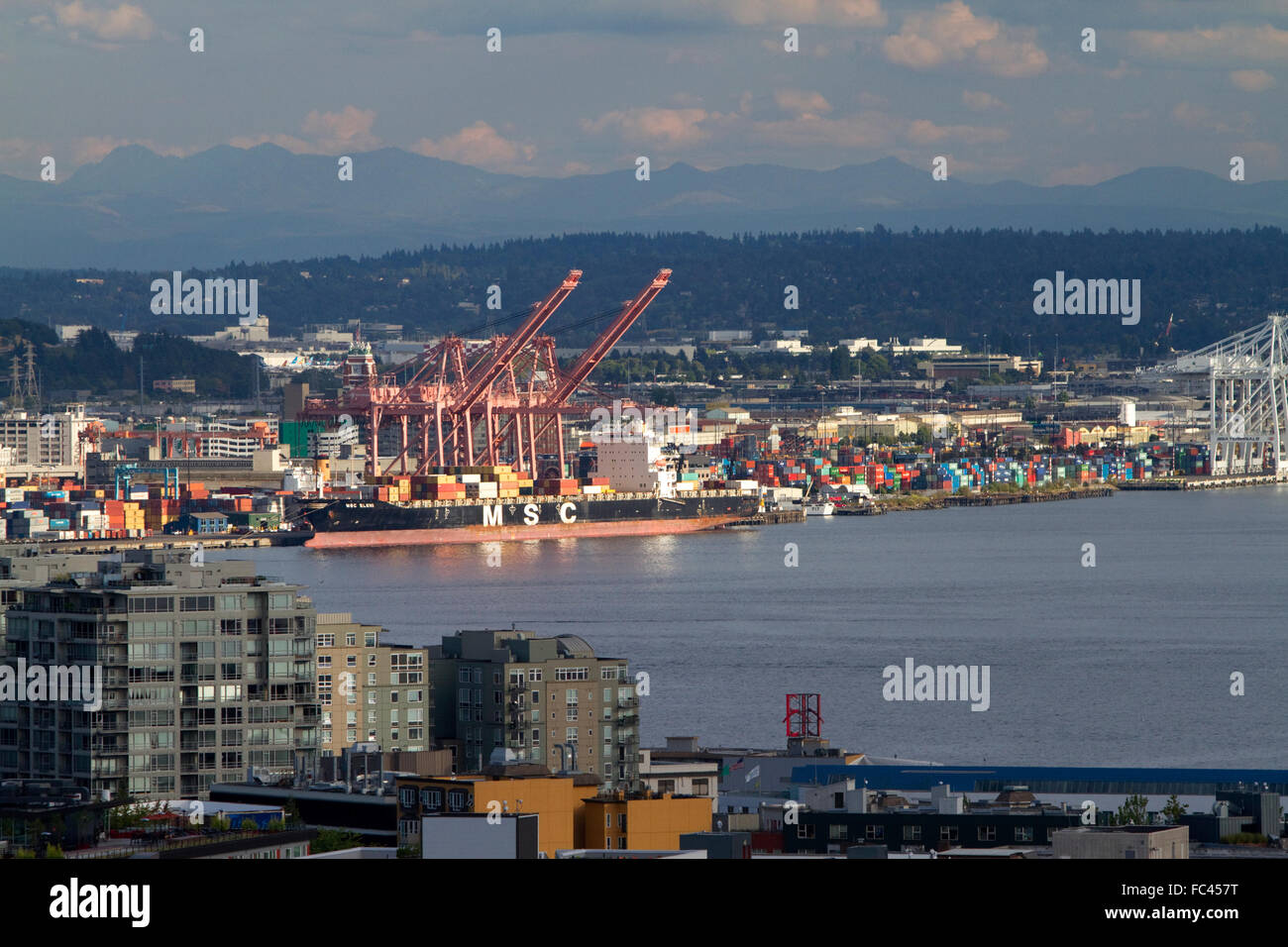 Hafen von Seattle, Elliott Bay in King County, Seattle, Washington, USA. Stockfoto