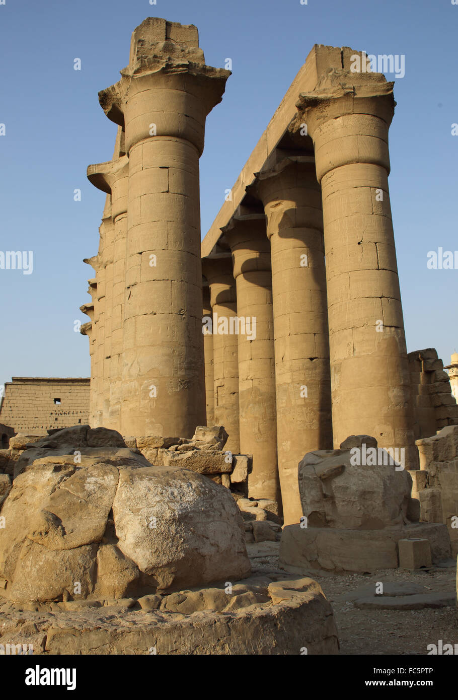 Spalten in Luxor Stockfoto