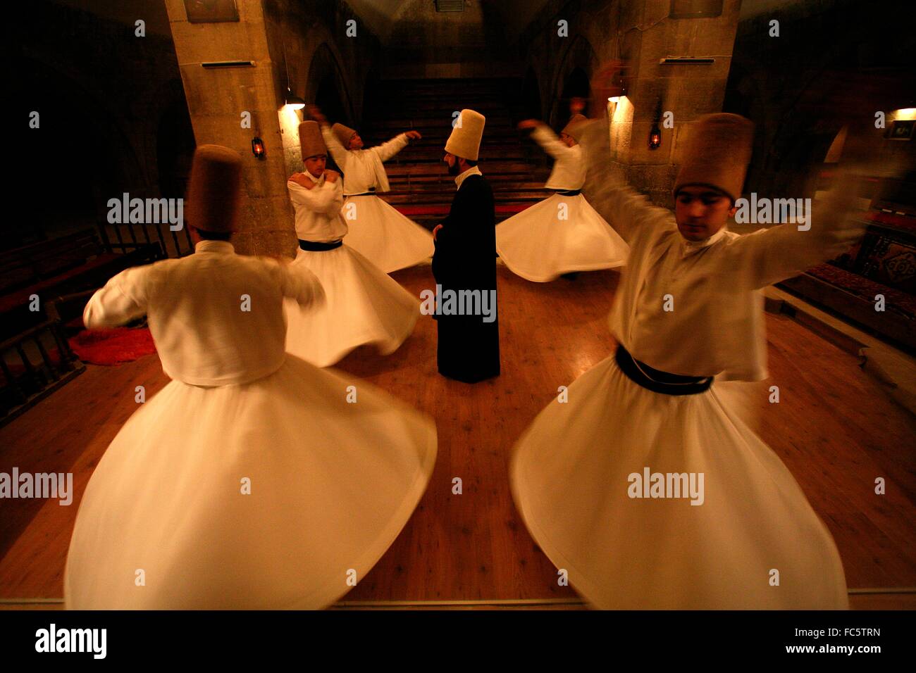 Türkei, Kappadokien, wirbelnden Derwische Stockfoto