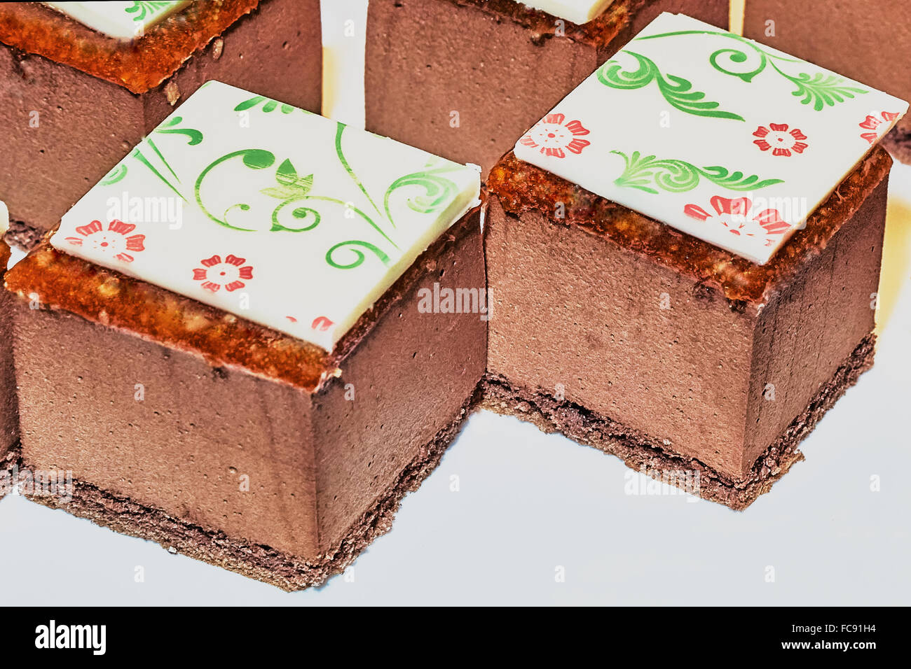 Süße Kuchen auf einem Teller (Buffet) Stockfoto