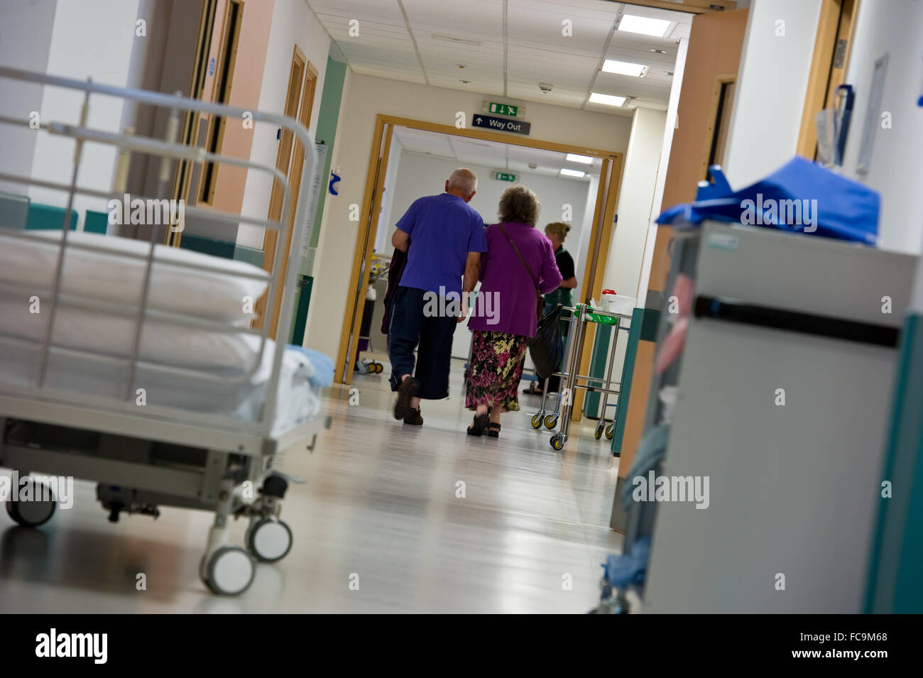 Krankenhausflur Stockfoto