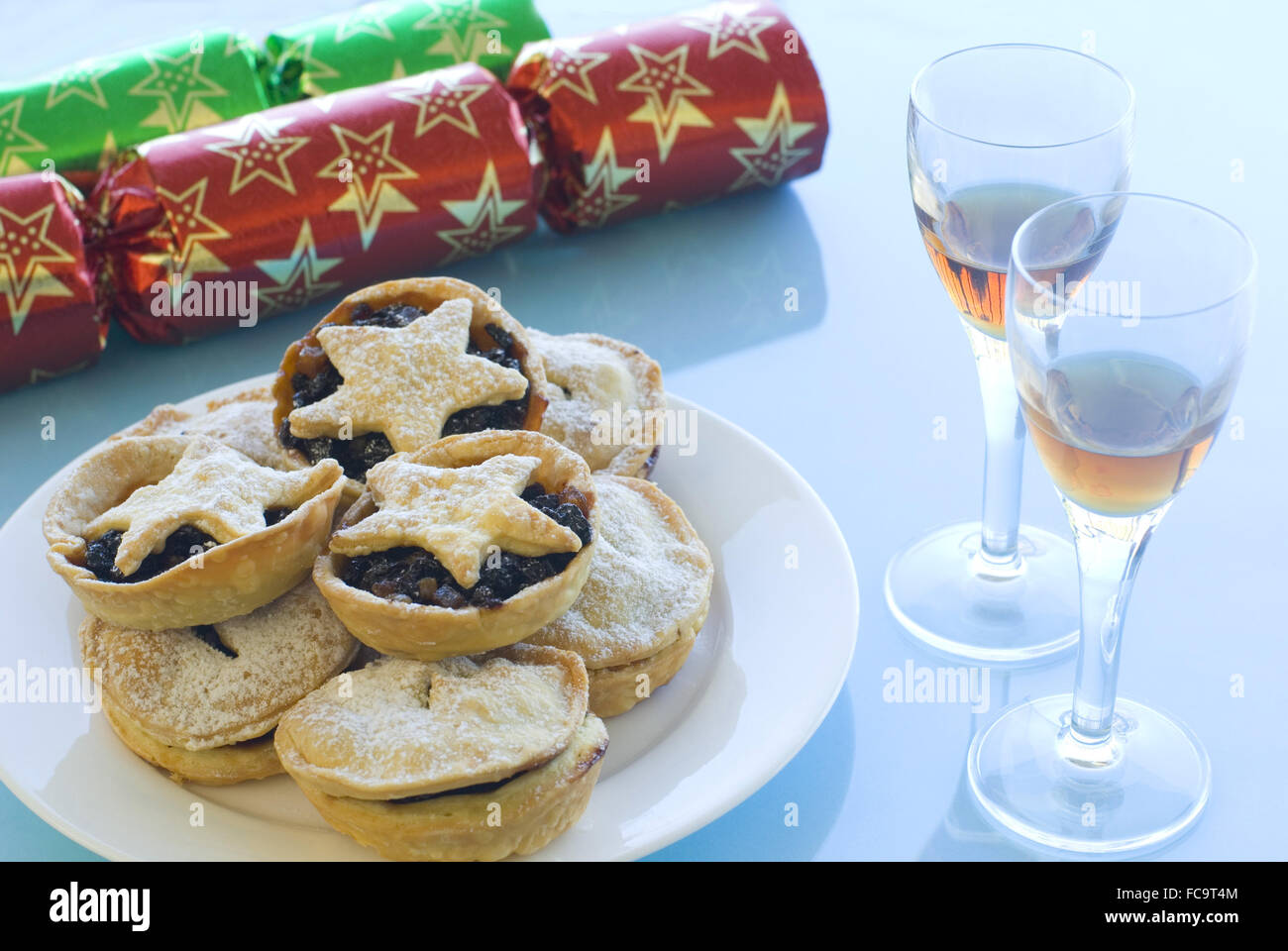 Mince Pies und Sherry Stockfoto