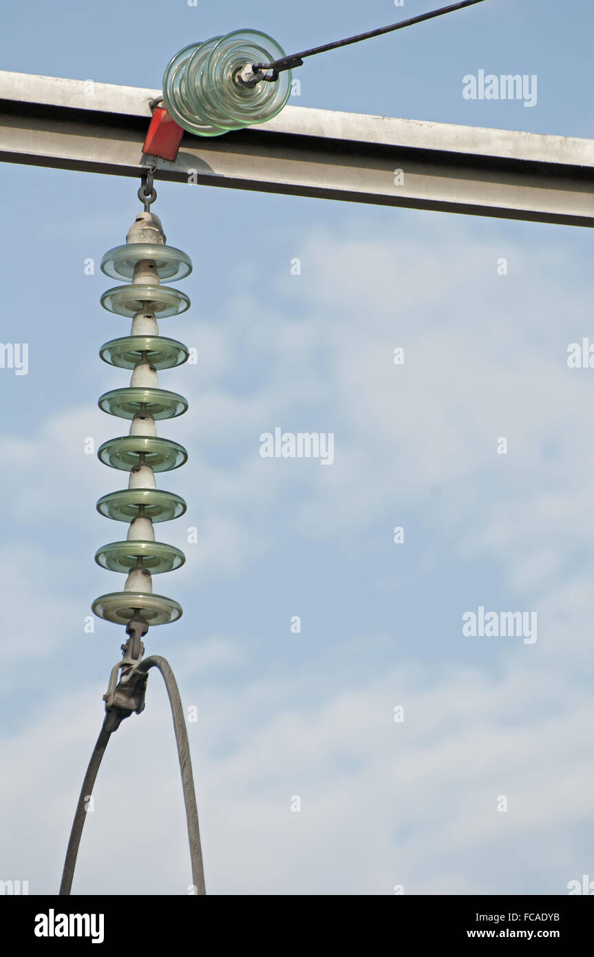 Hochspannungs-Draht Stockfoto