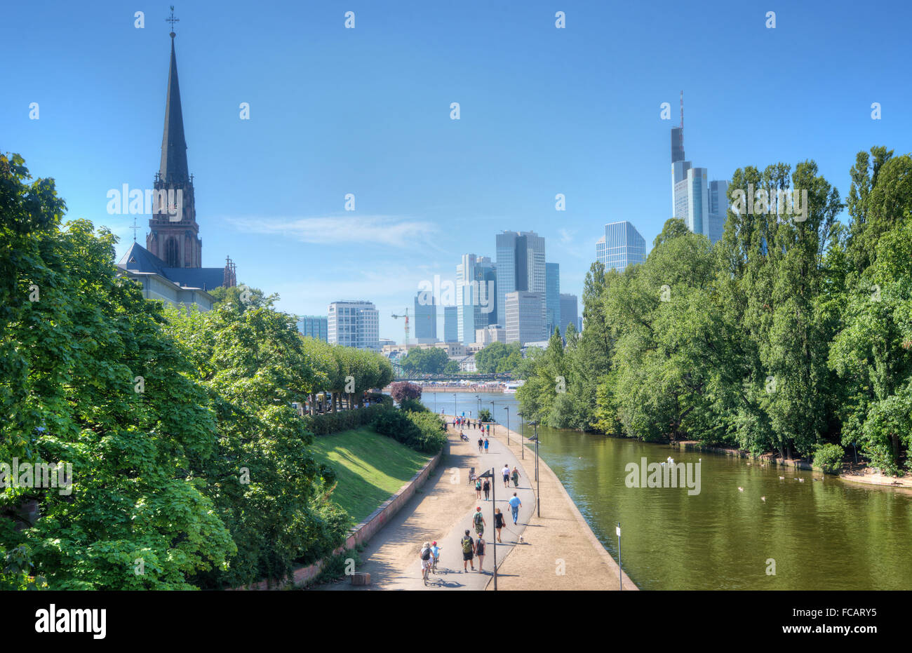 Ein Spaziergang entlang Mains Stockfoto