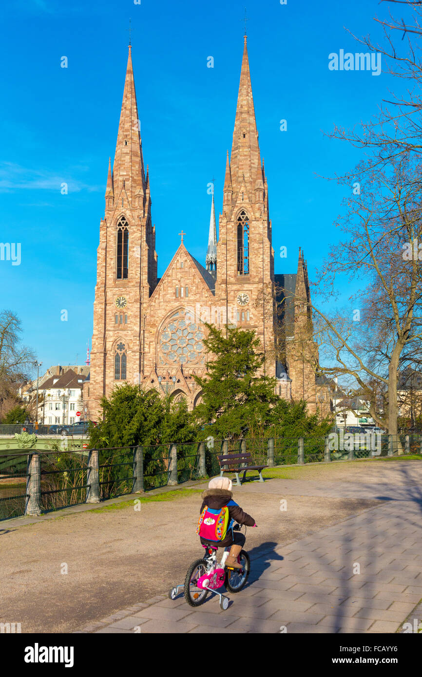 Ansicht der evangelischen Kirche St. Paul, Straßburg, Elsass, Frankreich Stockfoto