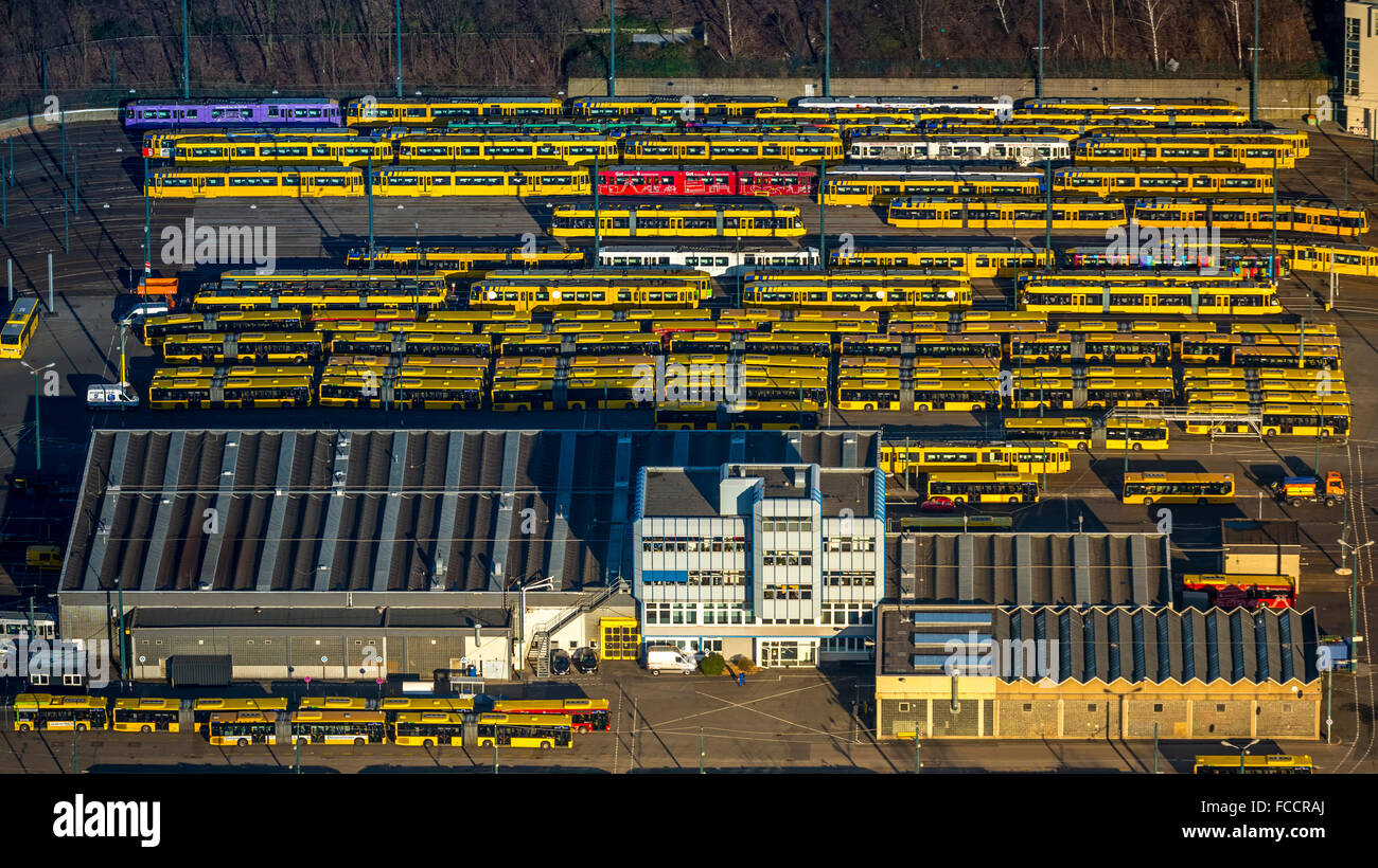 Luftaufnahme, EVAG, Depot mit stehende Straßenbahnen, Straßenbahndepot
