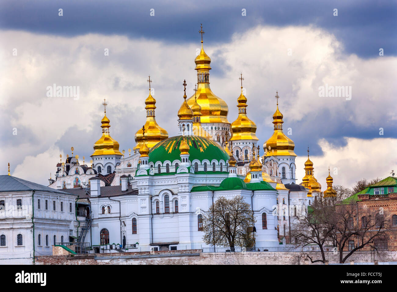 Uspenskij Kathedrale Heiligen Annahme Pechrsk Lavra Kathedrale Kiew Ukraine.  Älteste orthodoxe Kloster In der Ukraine und Russland Stockfoto